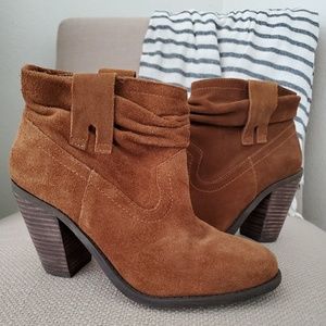 Jessica Simpson cowboy heeled boots